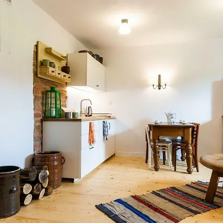Apartment Dom W Akacjach